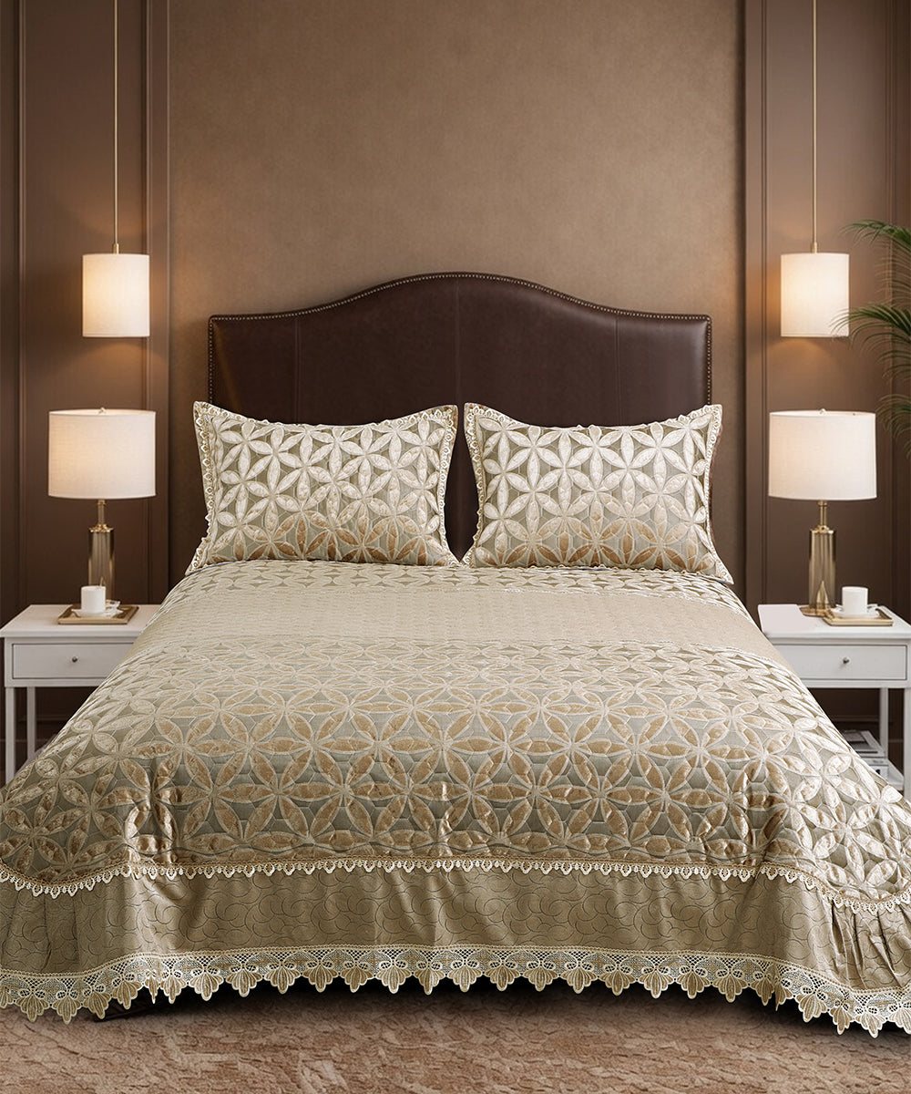 Aurelia Antique Gold Beige Bedcover