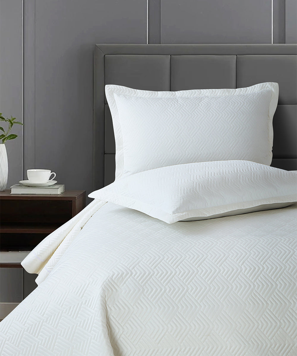 Elegance Bedcover Collection – Pearl White