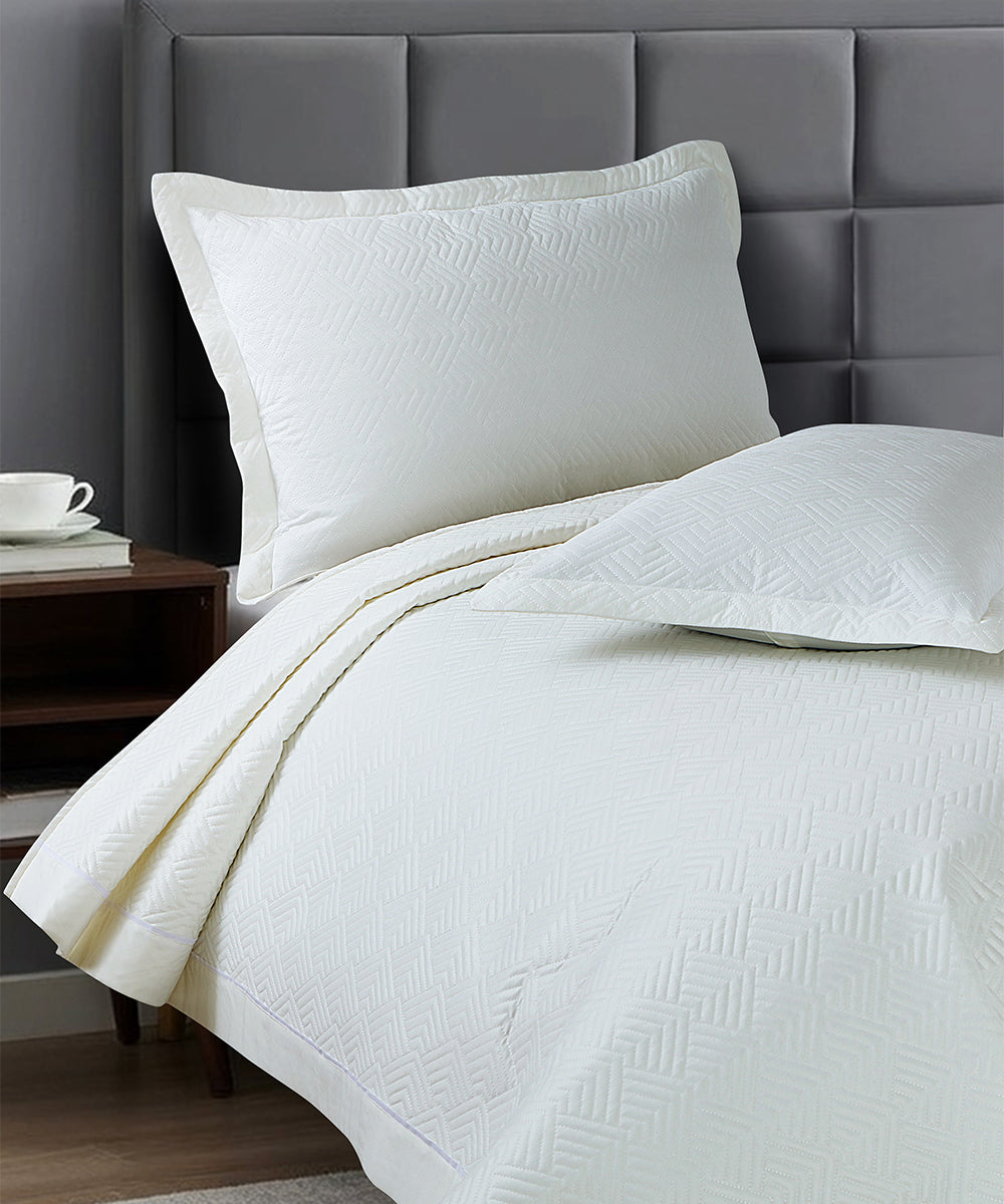 Elegance Bedcover Collection – Pearl White