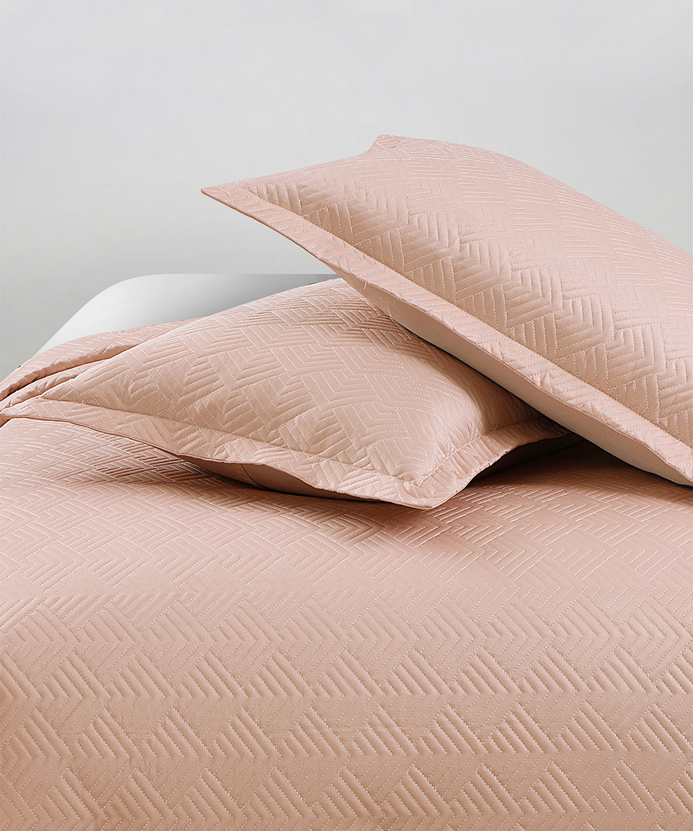 Elegance Bedcover Collection – Soft Peach